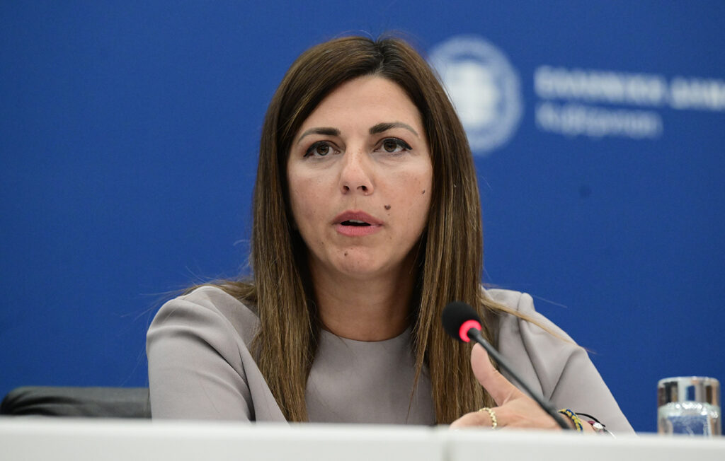 Μόνιμοι διορισμοί εκπαιδευτικών – Σοφία Ζαχαράκη στη Βουλή